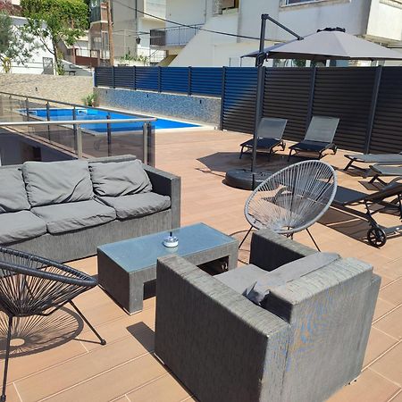 Apartments Mrvica With New Pool And Free Parking 希贝尼克 外观 照片